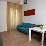 Ostiense 73 شقة
